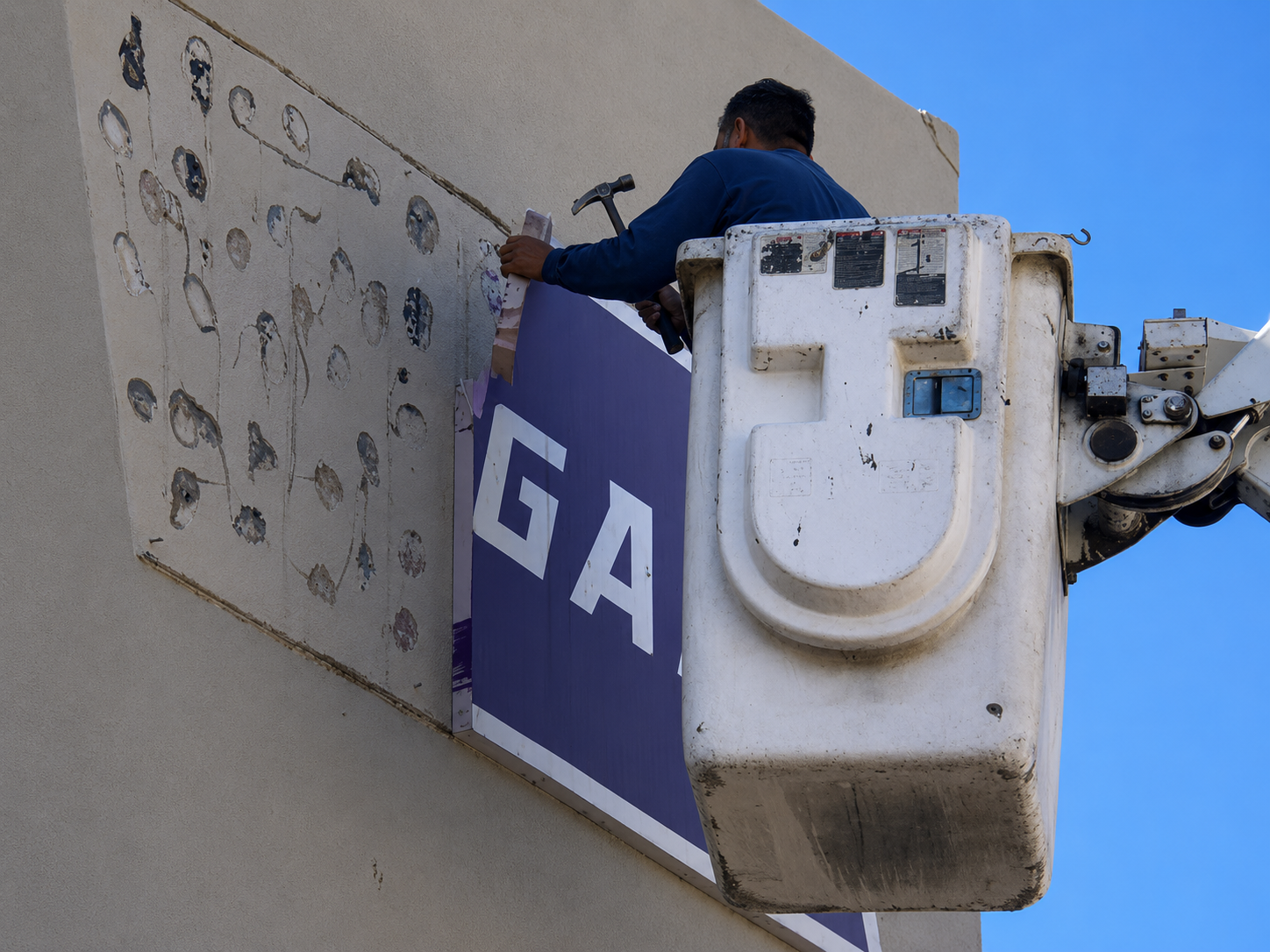 Sign Removal